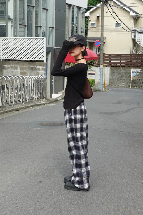 起毛チェックラフパンツ